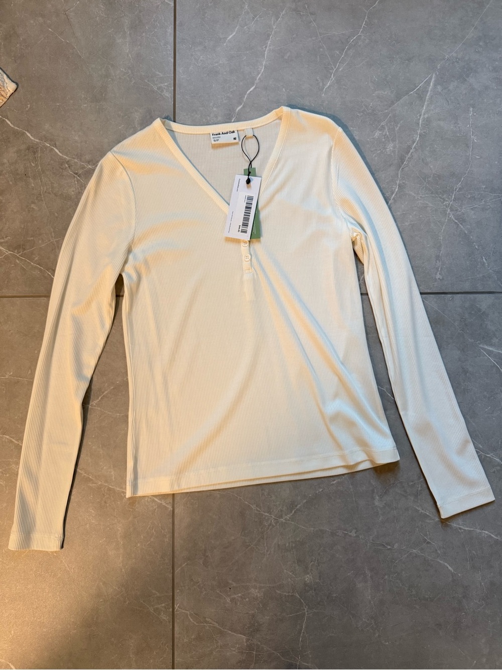 NWT Frank and Oak ribbed Henley. Size small.